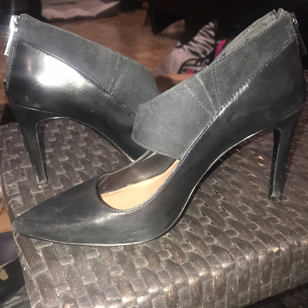 Shoes - Picture 4 of 5